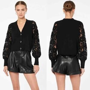 NWT Cami NYC Rabia Vegan A-Line Leather Belt Loops Pleated Short Black Size: 0